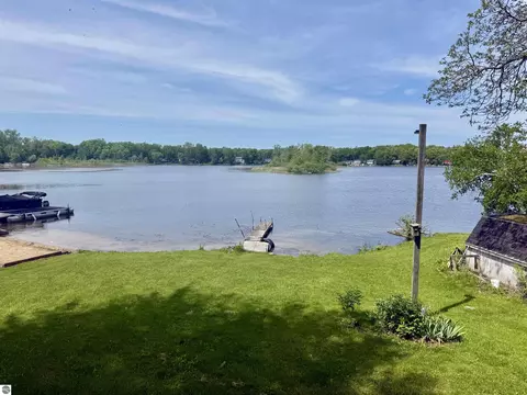 View/Area - 9463 E Colby Rd, Crystal, MI 48818 photo 1 of 2