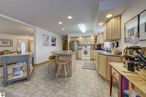 Kitchen - 4451 S Hemlock Rd, Cedar, MI 49621 photo 1 of 5