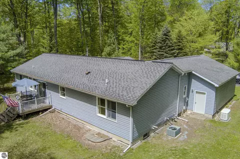 Exterior - 4451 S Hemlock Rd, Cedar, MI 49621 photo 8 of 8
