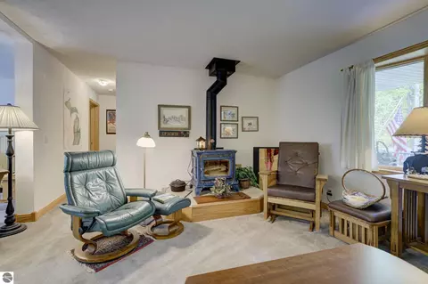 Living - 4451 S Hemlock Rd, Cedar, MI 49621 photo 2 of 6