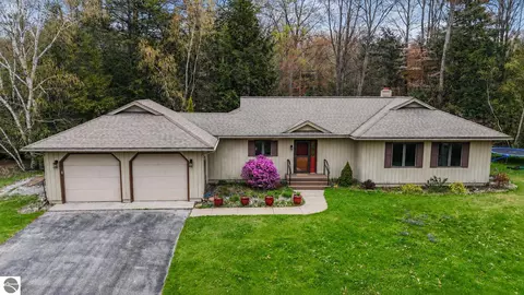 6831 E Harbor Dr, Elk Rapids, MI 49629
