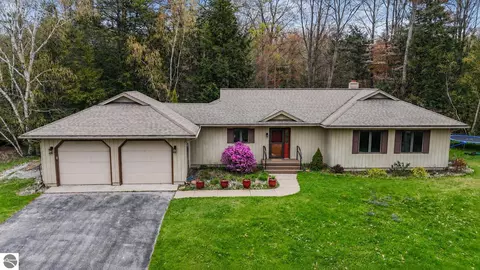 6831 E Harbor Dr, Elk Rapids, MI 49629