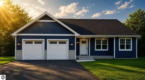 3080 Winchester Dr #18, Traverse City, MI 49686