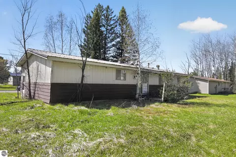 Exterior - 47 Hemlock St, White Pine, MI 49971 photo 4 of 7