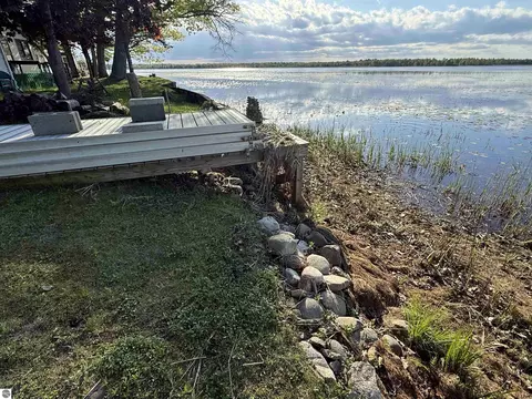 00 Warren Ave, East Tawas, MI 48730