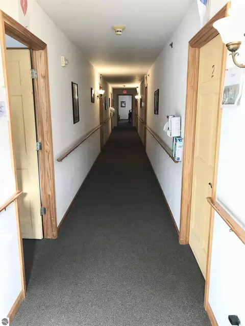 Entry Way - 700 E 702 E Remus Rd, Mount Pleasant, MI 48858 photo 3 of 4