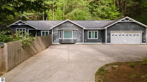 4834 Williamsburg Rd, Williamsburg, MI 49690