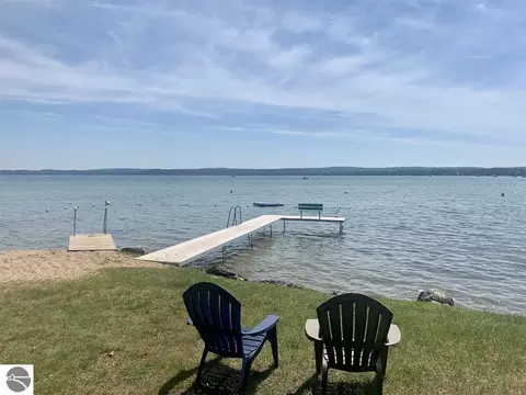 Highland View Drive, Rapid City, MI 49676