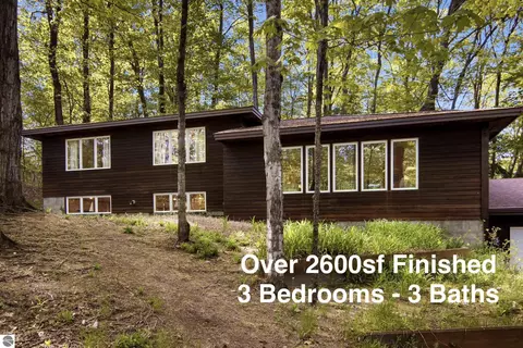 776 W Blackberry Ln, Suttons Bay, MI 49682