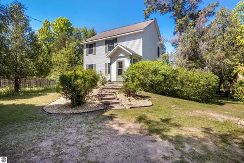 2601 Rushton Rd, Central Lake, MI 49622