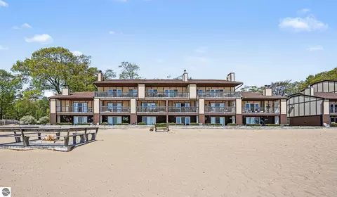 6520 N Us-23 #28, Oscoda, MI 48750