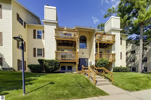 4249 Mitchell Creek Dr, Traverse City, MI 49686