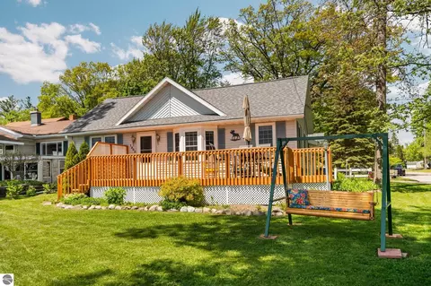 1902 North Blvd, Cadillac, MI 49601