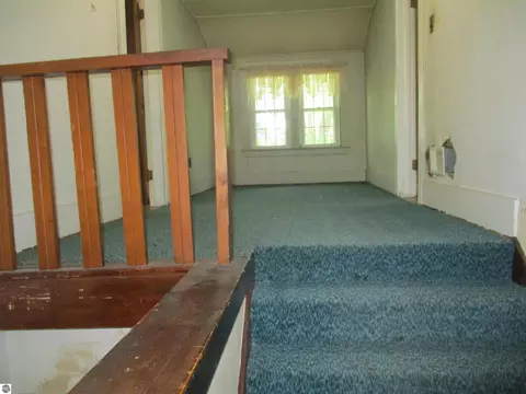 Entry Way - 621 Wright St, Breckenridge, MI 48615 photo 1 of 2