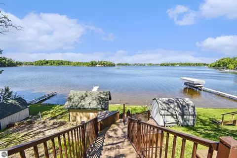 View/Area - 600 Second Ave, Hale, MI 48739 photo 1 of 5