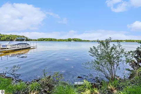View/Area - 600 Second Ave, Hale, MI 48739 photo 2 of 5