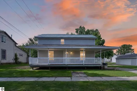 110 E Tyrell St, Saint Louis, MI 48880