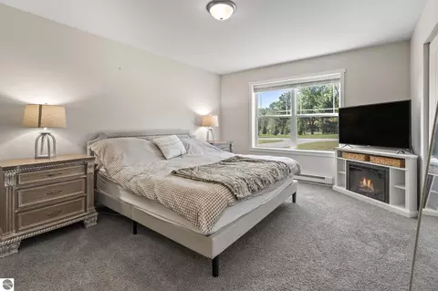Bedroom - 18880 Lance Ln, Interlochen, MI 49643 photo 1 of 8