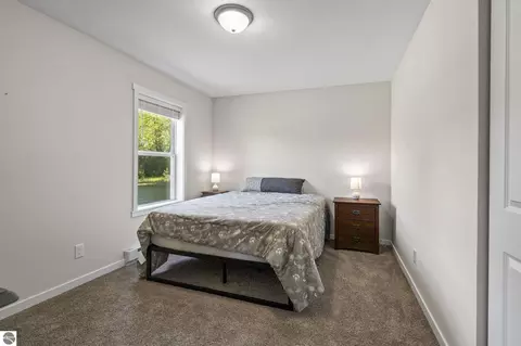 Bedroom - 18880 Lance Ln, Interlochen, MI 49643 photo 6 of 8