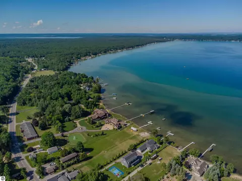 tbd SE Torch Lake Dr, Alden, MI 49612