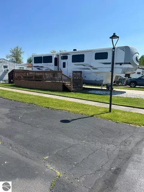 3675 E Michigan Ave, Au Gres, MI 48703 photo 2