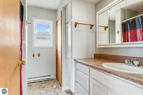 Bath - 418 E Main St, Hale, MI 48739 photo 1 of 4