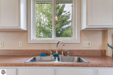 Kitchen - 418 E Main St, Hale, MI 48739 photo 2 of 4