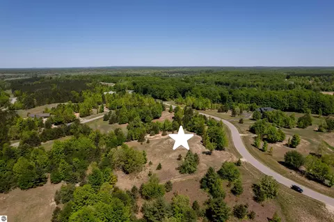 5986 Paradise Rnch, Kingsley, MI 49649
