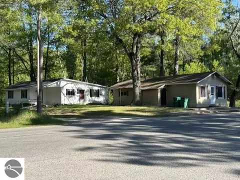 481 Baldwin Resort Rd, East Tawas, MI 48730