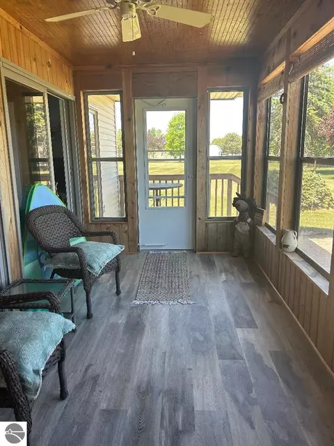 Exterior - 2899 Midshipman Dr, Au Gres, MI 48703 photo 2 of 6