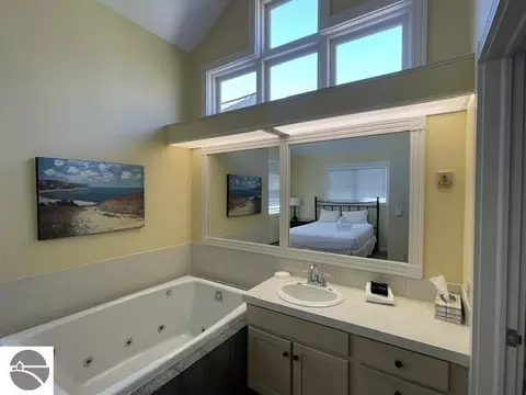 Bath - 2 Pinnacle Pl # C, Glen Arbor, MI 49636 photo 1 of 3