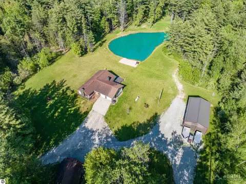 244 N Rempert Rd, Tawas City, MI 48763