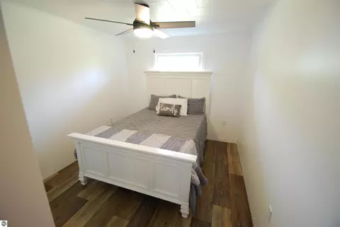 Bedroom - 3109 Lupton Rd, Lupton, MI 48635 photo 1 of 4