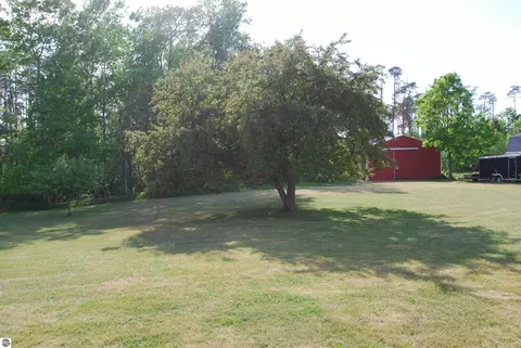 Exterior - 3109 Lupton Rd, Lupton, MI 48635 photo 11 of 18
