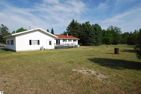 Exterior - 3109 Lupton Rd, Lupton, MI 48635 photo 14 of 18