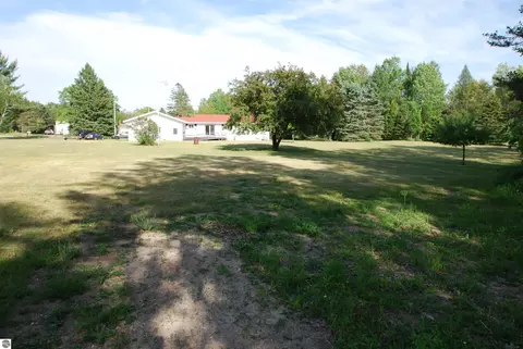 Exterior - 3109 Lupton Rd, Lupton, MI 48635 photo 15 of 18