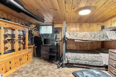 Bedroom - 8401 S Sullivan Rd, Cedar, MI 49621 photo 8 of 8
