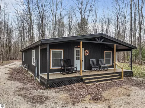 568 NE Plum Valley Rd, Mancelona, MI 49659
