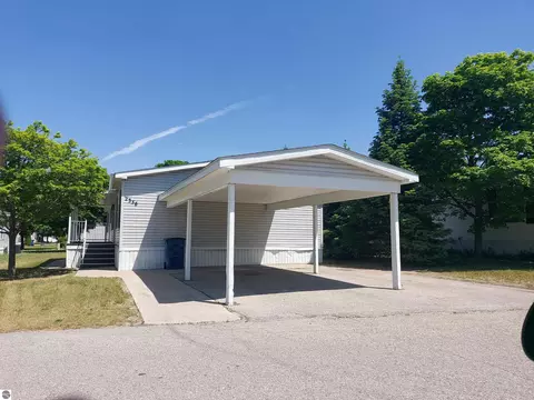 2336 Leisure Ln, Traverse City, MI 49686