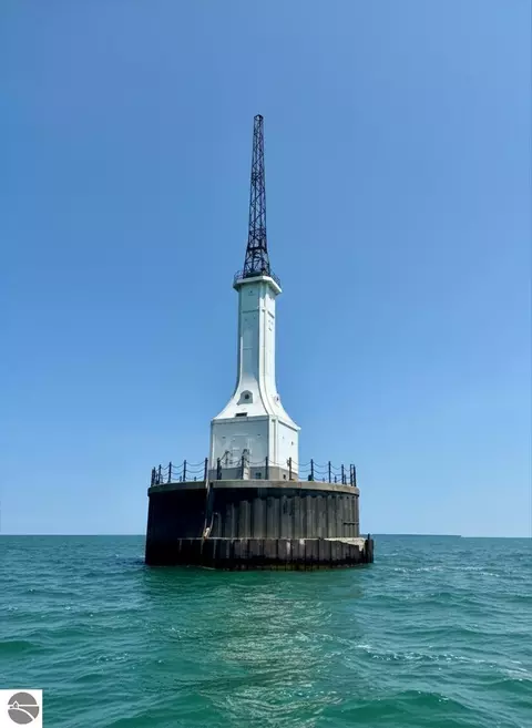 View/Area - 00 Gravelly Shoal Lighthouse, Saginaw, MI 48703 photo 2 of 9
