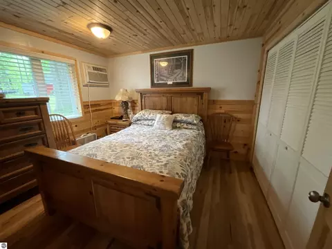 Bedroom - 4737 Mary E Dr, Hale, MI 48739 photo 1 of 4