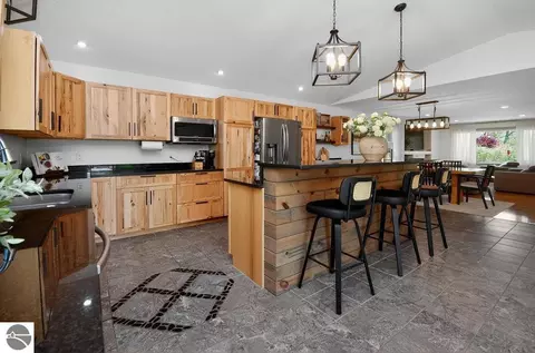 Kitchen - 2012 Green Dr, Au Gres, MI 48703 photo 1 of 7