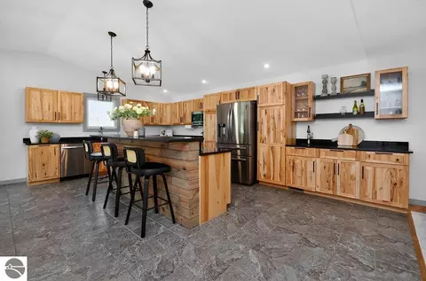 Kitchen - 2012 Green Dr, Au Gres, MI 48703 photo 4 of 7