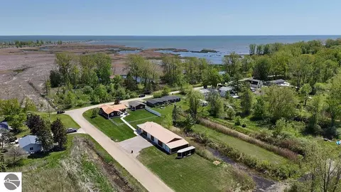 View/Area - 2012 Green Dr, Au Gres, MI 48703 photo 1 of 6