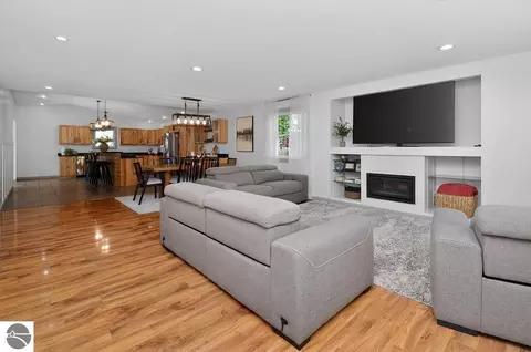 Living - 2012 Green Dr, Au Gres, MI 48703 photo 1 of 4