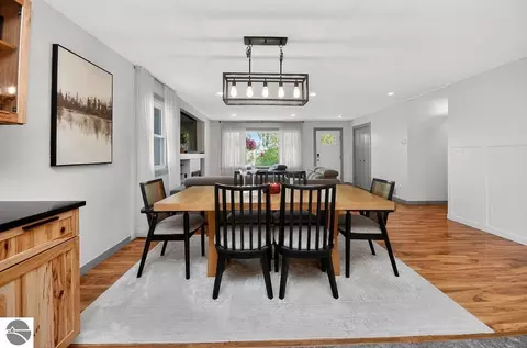 Dining - 2012 Green Dr, Au Gres, MI 48703 photo 3 of 4