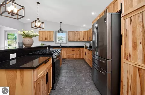 Kitchen - 2012 Green Dr, Au Gres, MI 48703 photo 7 of 7