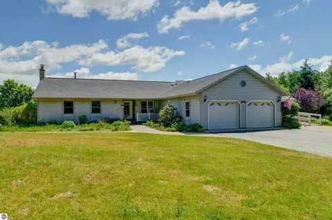 8155 Blackman Rd, Kingsley, MI 49649