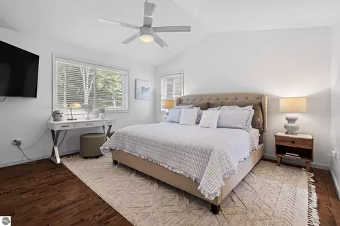 Bedroom - 3390 Epps Ln, Traverse City, MI 49686 photo 2 of 14