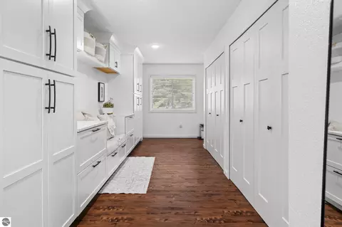 Entry Way - 3390 Epps Ln, Traverse City, MI 49686 photo 4 of 4